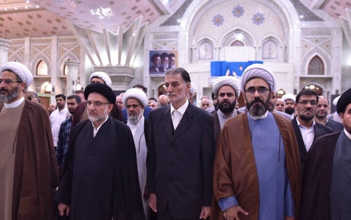 گزارش تصویری/ تجدید میثاق مسئولان سازمان اوقاف با آرمان‌های امام راحل(ره)
