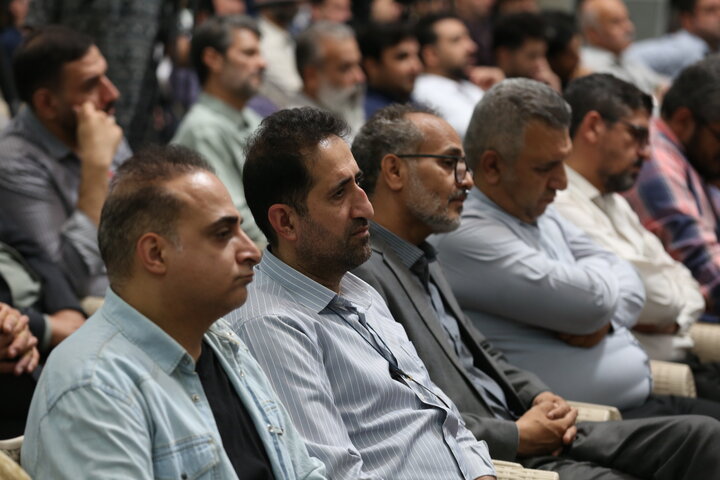 گزارش تصویری/ تجدید میثاق مسئولان سازمان اوقاف با آرمان‌های امام راحل(ره)