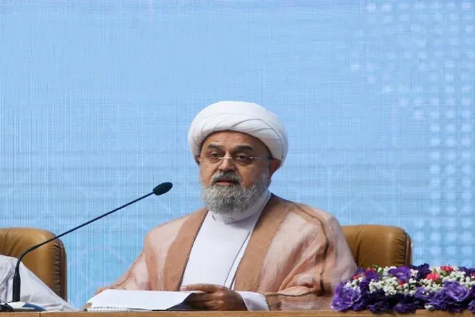 أمين عام مجمع التقريب: العدالة في الاسلام هي معيار في تحديد مفهوم الحرب والسلم