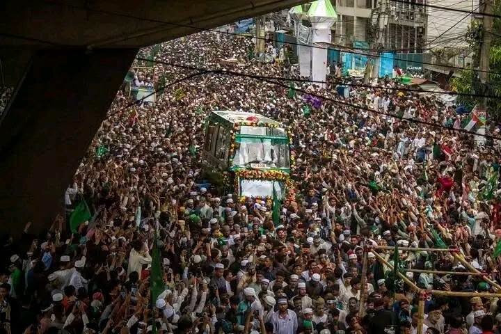 برگزاری جشن سنتی »جلوس« در بنگلادش به‌مناسبت میلاد پیامبر اکرم(ص) + تصاویر