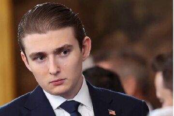Сын Трампа остался дома после угроз убийства