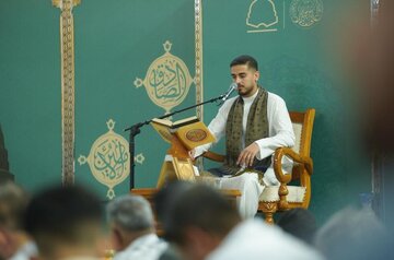 Foto / Alevî Türbesi (el-Atabe el-Aleviyye), ‘Sadıkeyn Haftası’ etkinlikleri kapsamında kutsal avluda  Kur’an merasimi düzenliyor