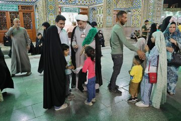 تبیین سیره و سبک زندگی پیامبر(ص) و امام صادق(ع) توسط هادیان کریمه