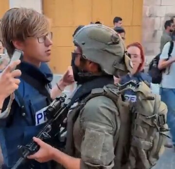 Video|Mga Puwersang Zionist, Sumalakay sa mga Mamamahayag na Palestinian