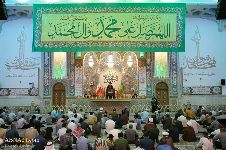 Fotoreportaj / Həzrət Məsumənin Hərəmi Əziz İslam Peyğəmbərinin və İmam Sadiqin (əleyhimus səlam) Milad Bayramı gecəsində