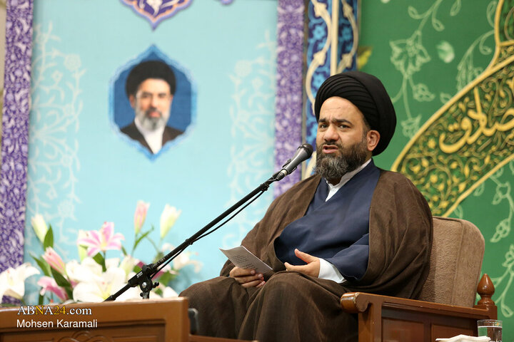 بزرگداشت دولتمردان شهید در حرم مطهر بانوی کرامت