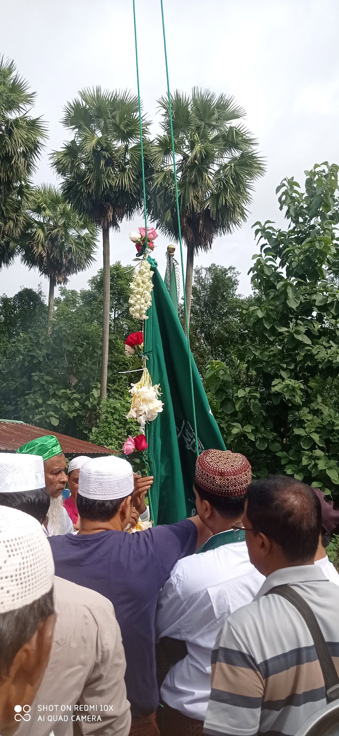 ပုသိမ်မြို့ ဘုရားကြီးကုန်းဒါရ်ဂါဝင်း၌ ၁၅၀၁ နှစ်မြောက် ယောင်မွန်နဗီ(ဆွ) နေ့ အခမ်းအနား စည်ကား သိုက်မြိုက် စွာ ကျင်းပ ။ ။ Photos