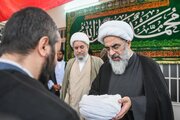 Peyğəmbərin və İmam Sadiqin milad Bayramında Ayətullah Fazil Lənkərani din tələbələrini əmmamə ilə təltif etdi \ Foto