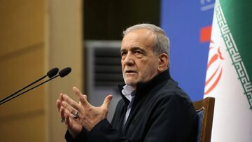 İran Cumhurbaşkanı Pezeşkiyan’dan Mekke Savunma Anlaşması’na destek