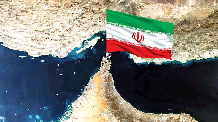امریکی-صہیونی دشمن کا ایران کے جزیرہ لارک پر حملہ / دہشت گرد دشمن کی جارحیت کا جواب دیں گے، سپاہ پاسداران