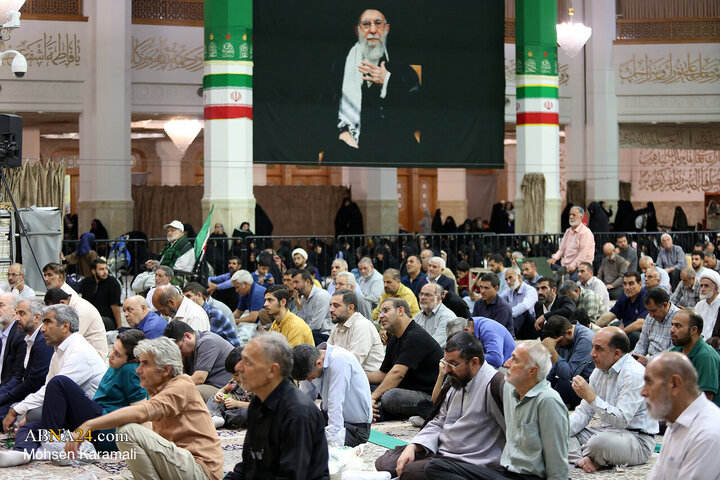 Photos: Commemoration of martyred statesmen held at Hazrat Masoumeh holy shrine