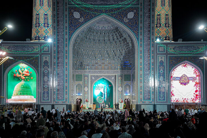 Photos: Imam Reza Holy Shrine on eve of birth of the Holy Prophet (PBUH) and Imam Sadiq (a.s.)