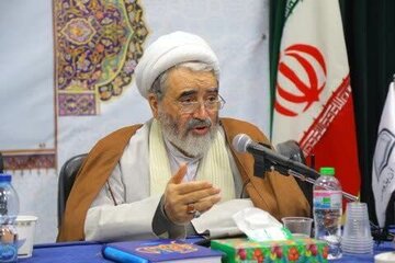 بازخوانی زیست، اندیشه و نوآوری‌های قرآنی رهبر شهید در دو جلد «شخصیت قرآنی رهبر شهید»