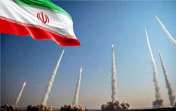 امریکی دشمن کے ٹھکانوں پر ایران کا ایرانی میزائل-ڈرون حملہ