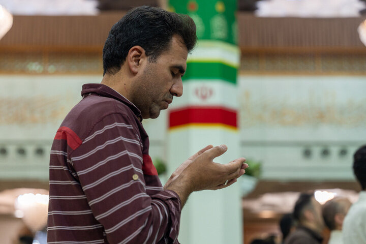 Photos: Hazrat Masoumeh Holy Shrine on birth of Prophet Muhammad, Imam Sadiq