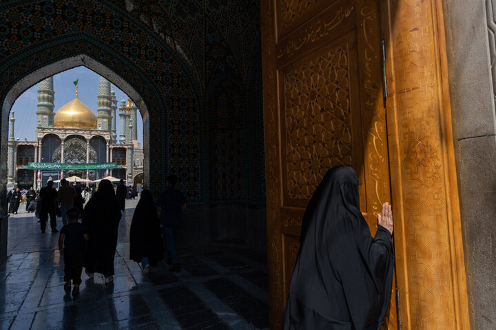 Photos: Hazrat Masoumeh Holy Shrine on birth of Prophet Muhammad, Imam Sadiq