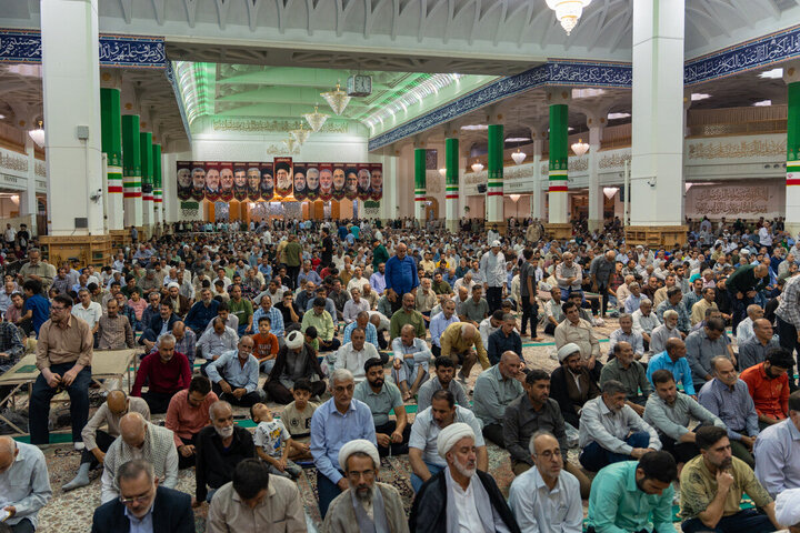 Photos: Hazrat Masoumeh Holy Shrine on birth of Prophet Muhammad, Imam Sadiq