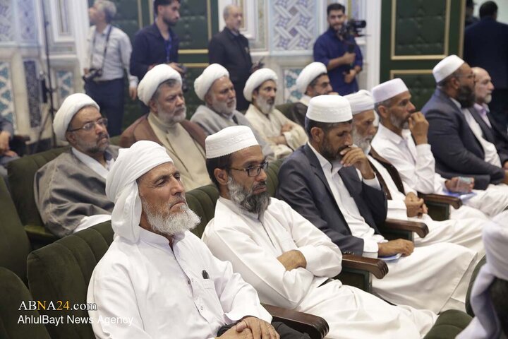 آیین اختتامیه کنفرانس وحدت اسلامی در حرم مطهر رضوی - ۲