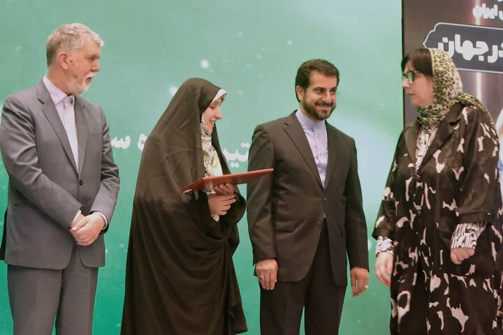 گزارش تصویری/ نخستین جایزه دیپلماسی فرهنگی و عمومی جمهوری اسلامی ایران