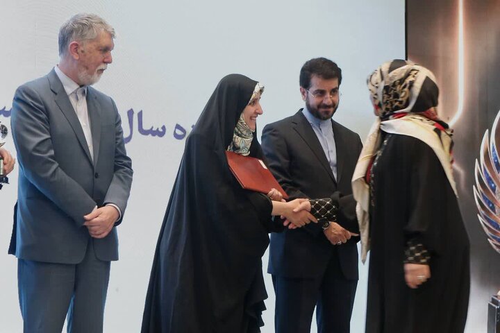گزارش تصویری/ نخستین جایزه دیپلماسی فرهنگی و عمومی جمهوری اسلامی ایران