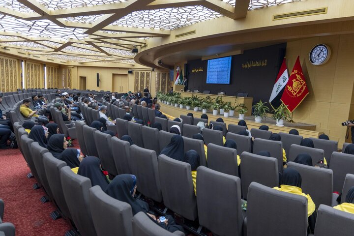 تقرير مصور/ العتبة العباسية المقدسة تكرم عوائل شهداء مدرسة ميناب الإيرانية تثمينًا لتضحياتهم
