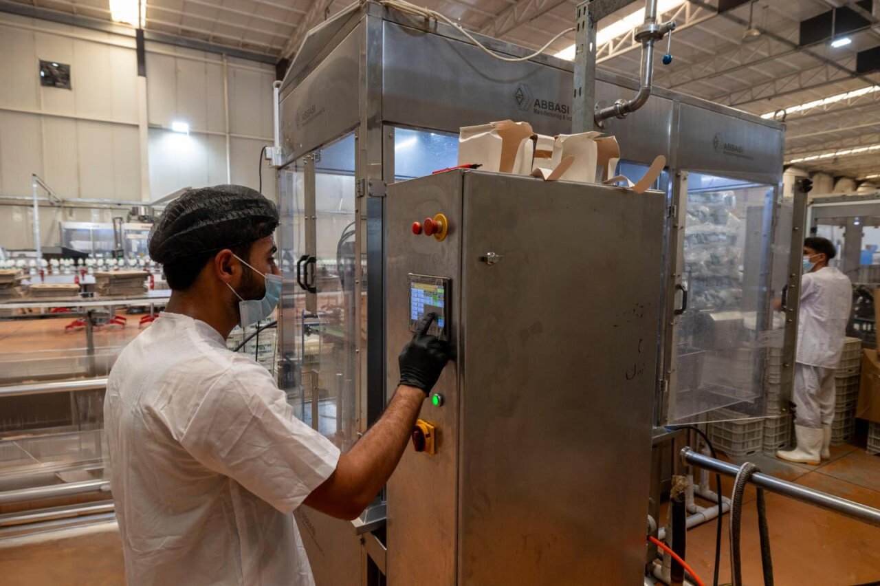 Al-Kafeel Company explains the stages of milk and yogurt production