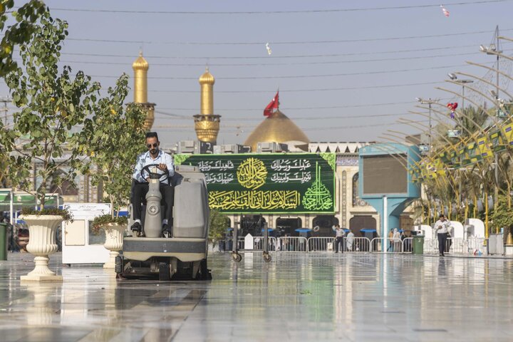 تقرير مصور/ تنفيذ حملة غسل الساحة الوسطية لبين الحرمين وتنظيفها