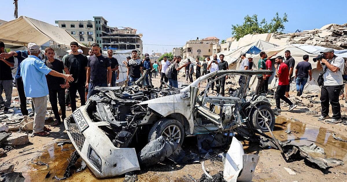 Israeli Airstrikes Kill Six, Including Three Children, in Heavy Bombardment on al‑Katiba Area of Gaza City