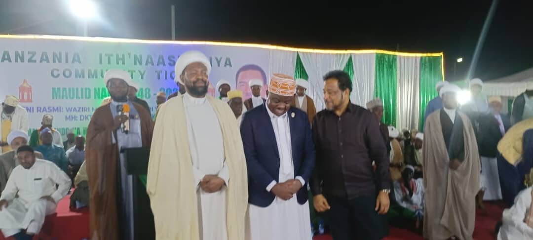 Waziri Mhe.Deus Sangu Akutana na Waislamu na Viongozi wa Kiislamu katika Maulid ya Mtume Muhammad (s.a.w.w) Kigogo Post, Dar -es- Salaam