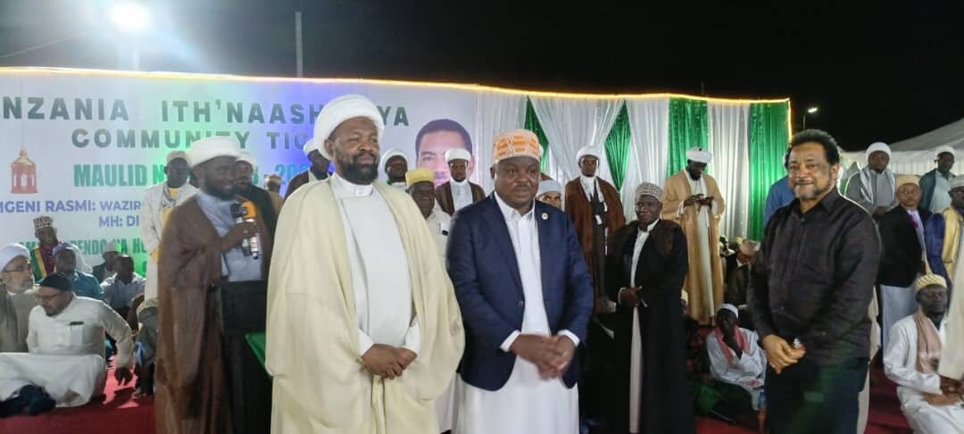 Waziri Mhe.Deus Sangu Akutana na Waislamu na Viongozi wa Kiislamu katika Maulid ya Mtume Muhammad (s.a.w.w) Kigogo Post, Dar -es- Salaam