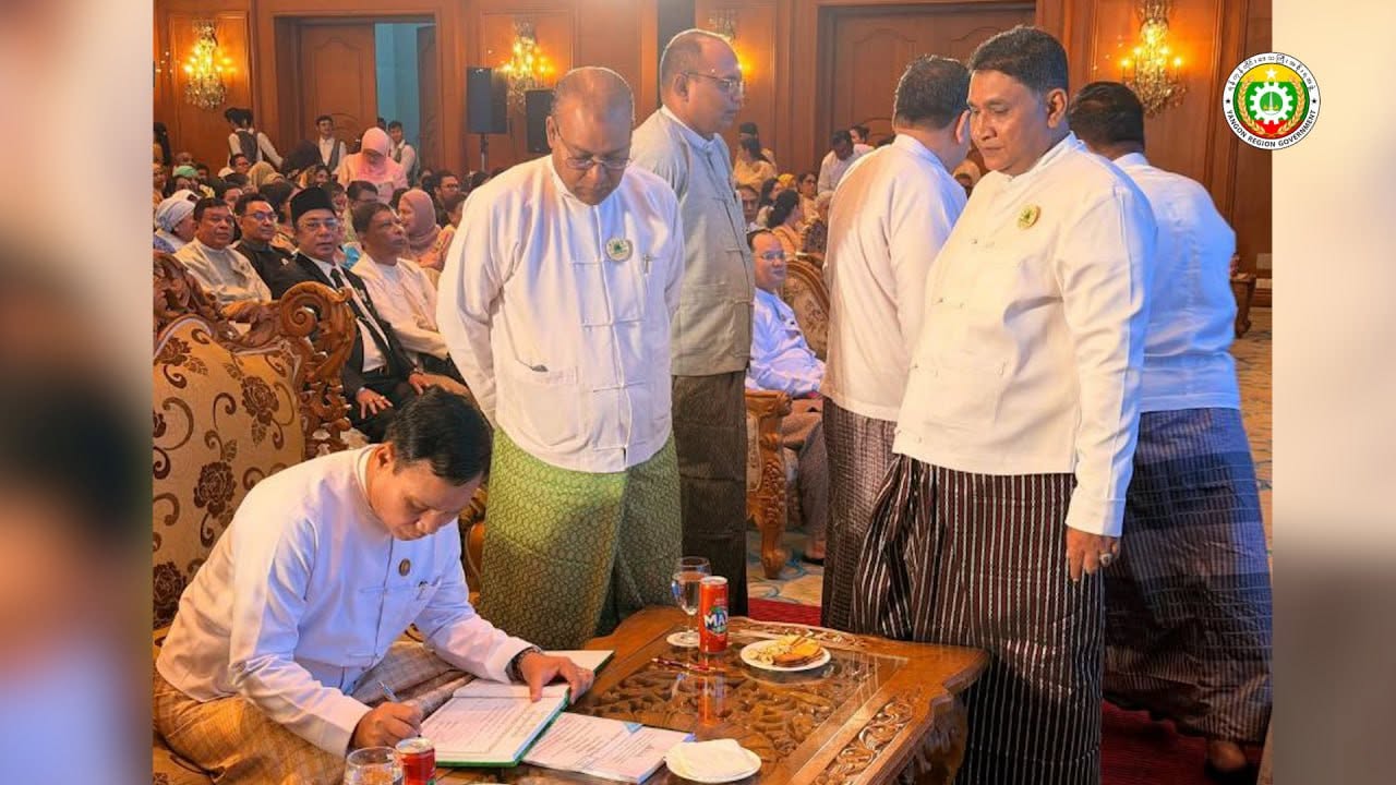 ရန်ကုန်မြို့ တွင် (၁၅၀၁) ကြိမ်မြောက် တမန်တော်နေ့ (ဆွ) အခမ်းအနား ကျင်းပ ။ Photos