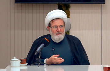 تخفي المرشد الإيراني الجدید عن الأنظار تحطم جمیع الإدعاءات الأمريكية بأنها تعرف کل شيء