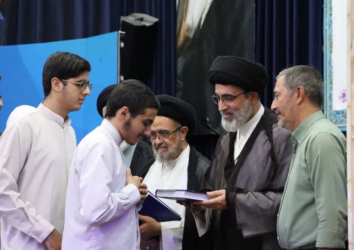 گزارش تصویری/  آیین افتتاحیه و آغاز سال تحصیلی جدید مدرسه علمیه آیت‌الله مجتهدی