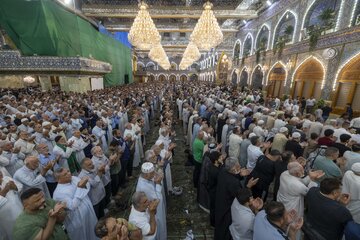 تقرير مصور/ أجواء ليلة الجمعة عند مرقد أبي الفضل العباس (عليه السلام)