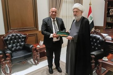 الخطيب يزور النجف الأشرف ويلتقي كبار العلماء ومحافظ كربلاء المقدسة
