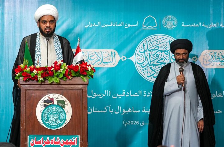 تقرير مصور/ شيعة مدينة "ساهيوال" الباكستانية يحتفلون بولادة النبي (ص) بحضور وفد العتبة العلوية