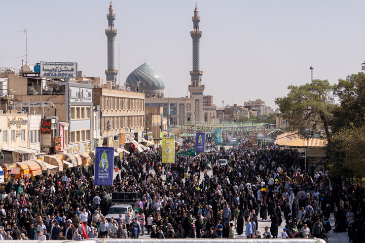 حال و هوای شهر قم در استقبال از کاروان نمادین بانوی کرامت