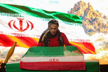 گزارش تصویری/ آیین اختتامیه سوگواره ملی عاشورایی «نذر شعر»