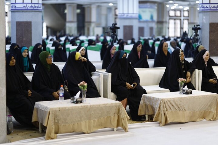 تقرير مصور/ مؤتمر الوحدة الخاصة بالسيدات في لاهور الباكستانية لتعزيز التضامن الإسلامي