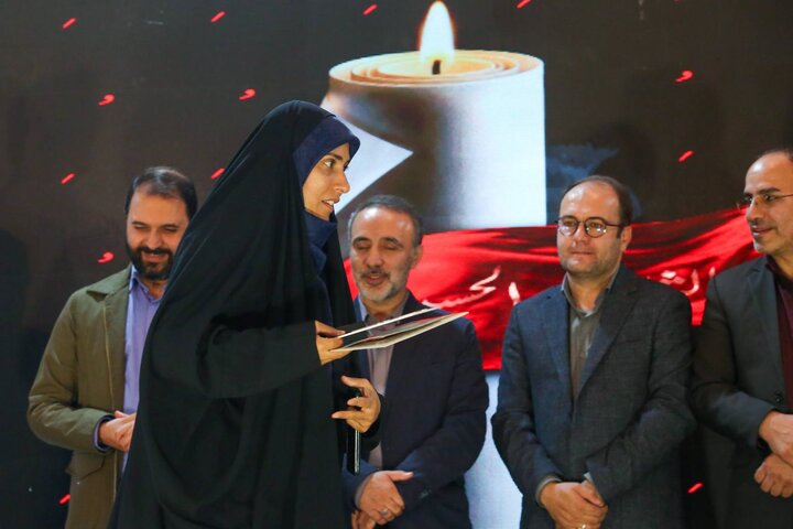 گزارش تصویری/ آیین اختتامیه سوگواره ملی عاشورایی «نذر شعر»