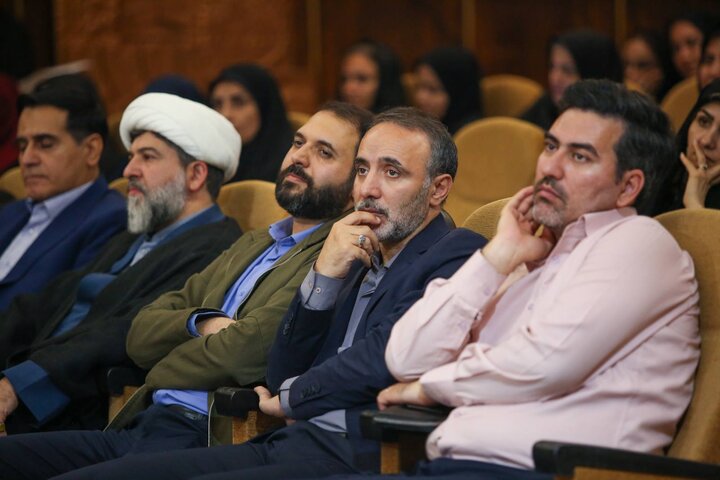 گزارش تصویری/ آیین اختتامیه سوگواره ملی عاشورایی «نذر شعر»
