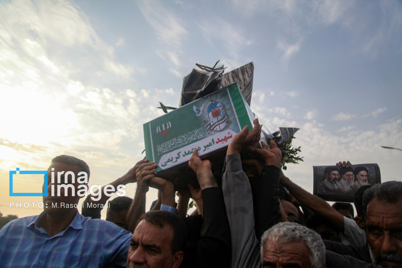 စီရစ်ခ်မြို့တွင် အမေရိကန်တိုက်ခိုက်မှုကြောင့် ကျဆုံးခဲ့သူများ၏ ကြီးကျယ်ခမ်းနားသော ဈာပနအခမ်းအနား ကျင်းပ။ ။ Photos