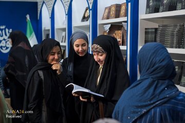 Informe fotográfico | Presencia de las Publicaciones de las Obras del Imam Mártir en la 27.ª Feria Internacional del Libro de Bagdad