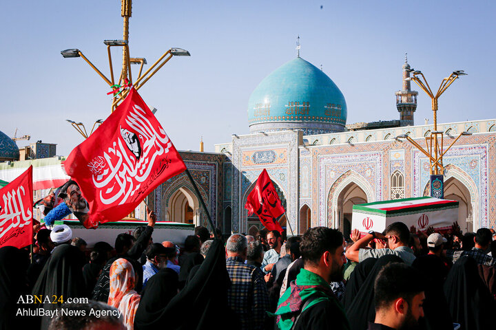 تشییع پرچمداران سنگر خیابان در مشهد