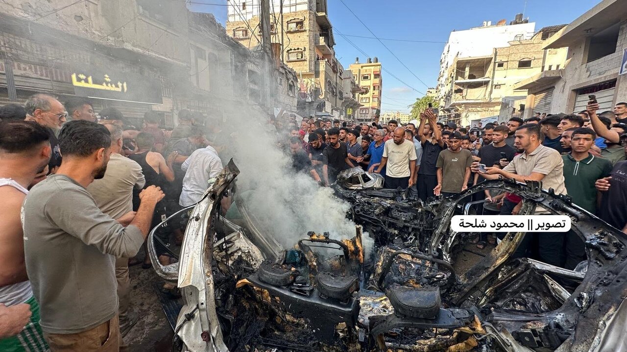 Two Palestinians, Including a Child, Martyred in Israeli Strikes on Gaza