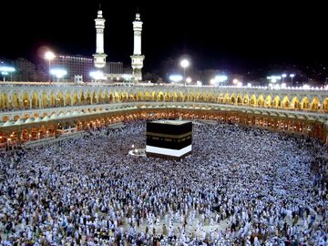Iran's Hajj Organization: Umrah pilgrimages set to resume October 7