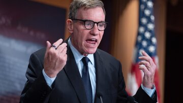 Senatör Mark Warner’dan Trump’a Sert Tepki: “İran’a Yönelik Askeri Harekat Stratejik Bir Hata”