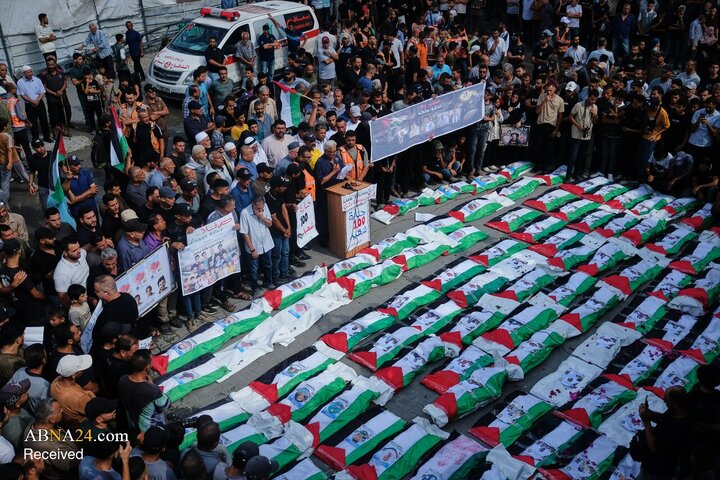 Photos: Funeral ceremony for 100 Palestinian martyrs in Gaza