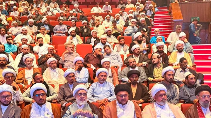 تقرير مصور/ إقامة مؤتمر بعنوان “سيرة خير البشر ﷺ؛ رسالة الوحدة والأخوّة في ضوء سيرة رسول الله ﷺ” في باكستان