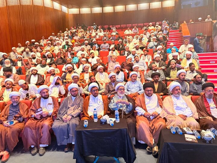 تقرير مصور/ إقامة مؤتمر بعنوان “سيرة خير البشر ﷺ؛ رسالة الوحدة والأخوّة في ضوء سيرة رسول الله ﷺ” في باكستان